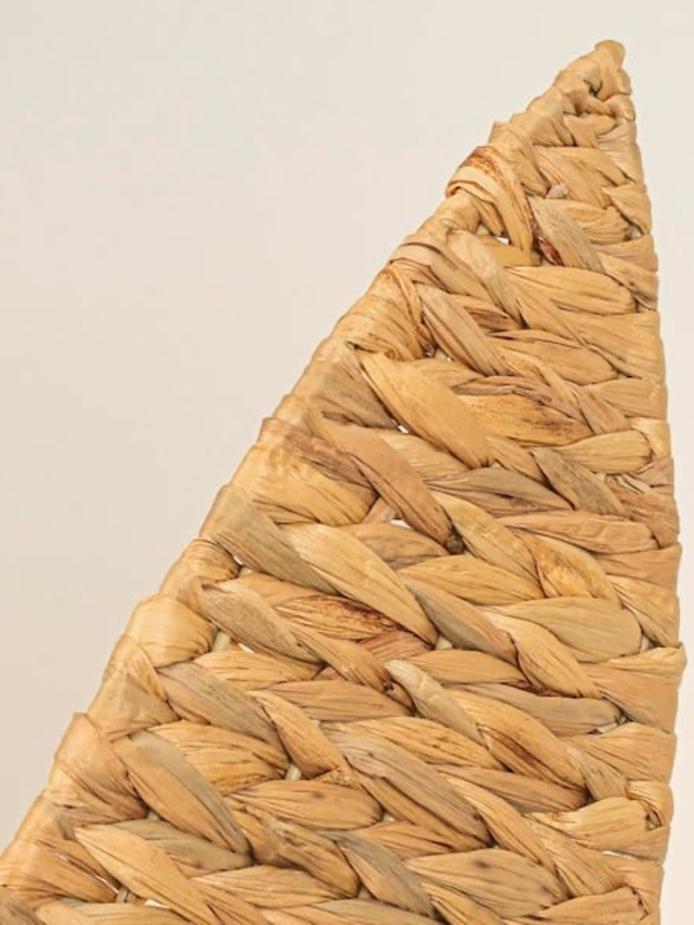 Handwoven Seagrass Wall Sconce - Natural Brown - Picture 2 of 11